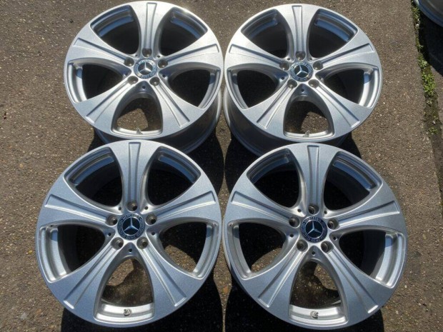 4db gyri 18 Mercedes-Benz C E S GLC alufelni. (3818)