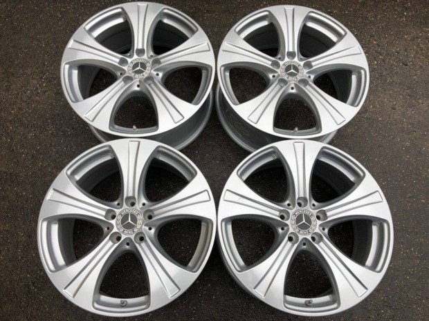 4db gyri 18 Mercedes-Benz GLC alufelni. (1560)