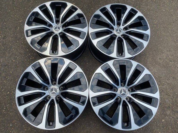 4db gyri 18 Mercedes-Benz GLC alufelni. (3883)