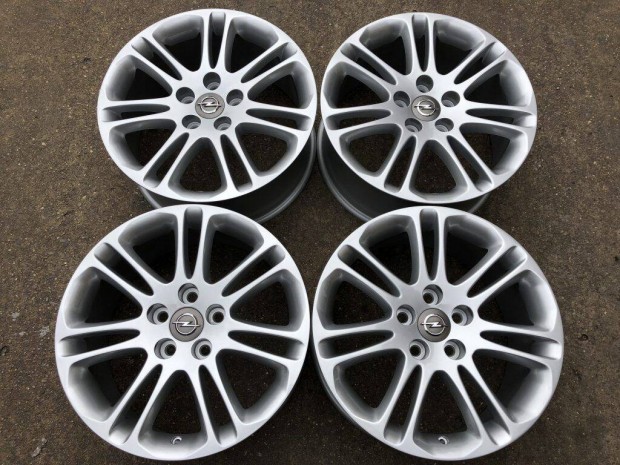 4db gyári 18 Opel Insignia alufelni. ("200")