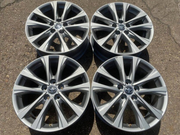 4db gyri 18 Toyota Rav 4 alufelni. (3957)