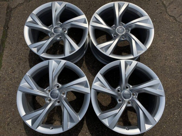 4db gyri 18" Audi A4 B9 j alufelni. ("2494")