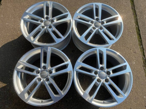 4db gyári 18" Audi A6 4F - TT alufelni. ("3715")