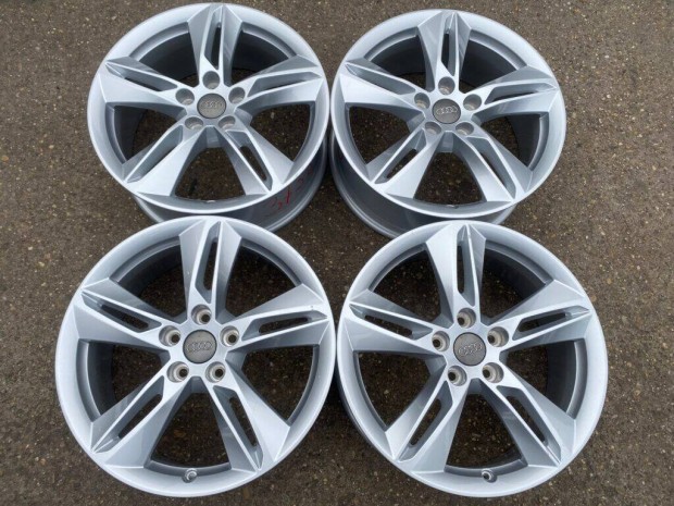 4db gyári 18" Audi Q3 alufelni. (*3738*)
