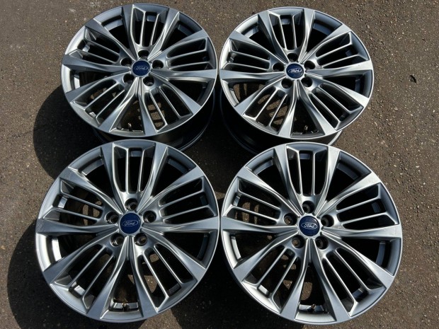 4db gy�ri 18" Ford Kuga - Focus alufelni. (4324)
