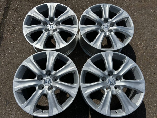 4db gy�ri 18" Honda Accord alufelni. (4330)