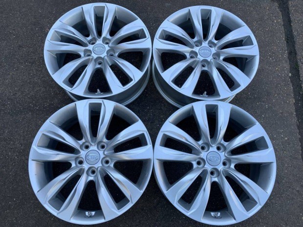 4db gyri 18" KIA Sorento - Sportage alufelni. (2396)