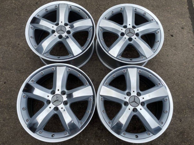 4db gyri 18" Mercedes-Benz CLK alufelni. ("3492")