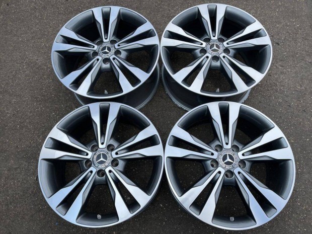4db gyári 18" Mercedes-Benz C 205 alufelni. (*2972*)