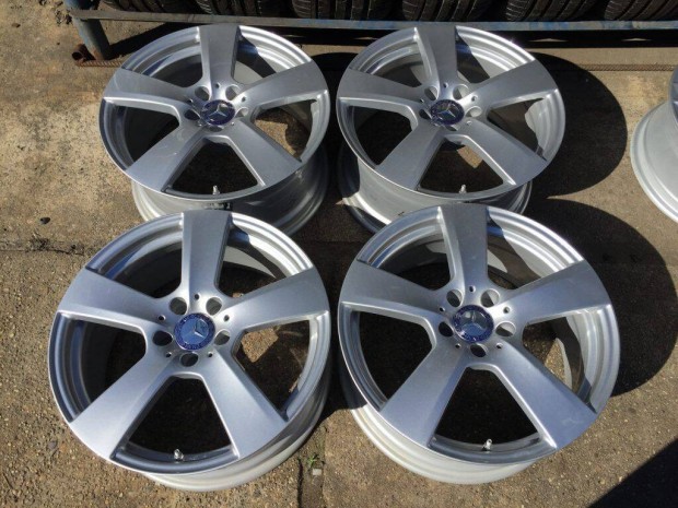 4db gyri 18" Mercedes-Benz E Coupe alufelni. ("46")