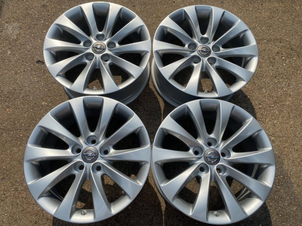 4db gyri 18" Opel Insignia A alufelni. (3466)