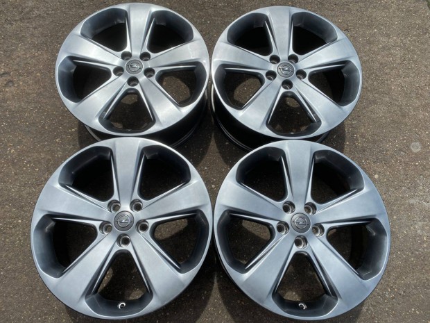 4db gyári 18" Opel Mokka - Mokka X alufelni. (3986)