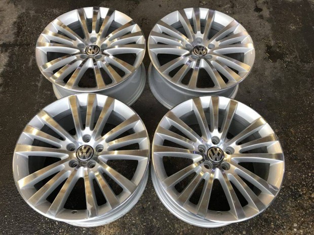 4db gyári 18" VW alufelni. ("514")