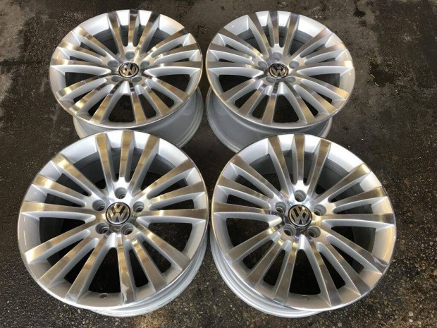 4db gyri 18" VW alufelni. ("514")