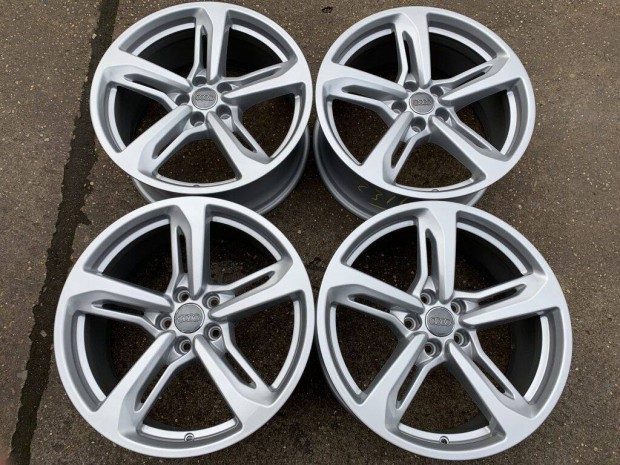 4db gyári 19" Audi A5/S5 alufelni. ("2311")
