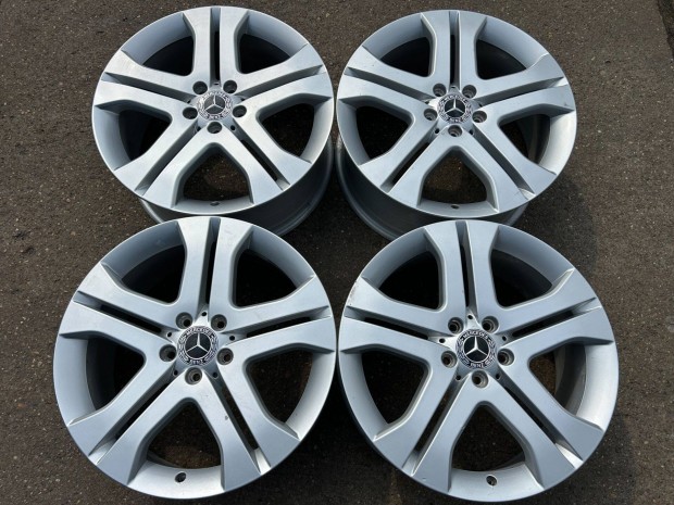 4db gy�ri 19" Mercedes-Benz ML alufelni. (4312)