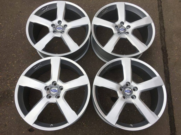 4db gyri 20" Volvo XC60 alufelni. (338)