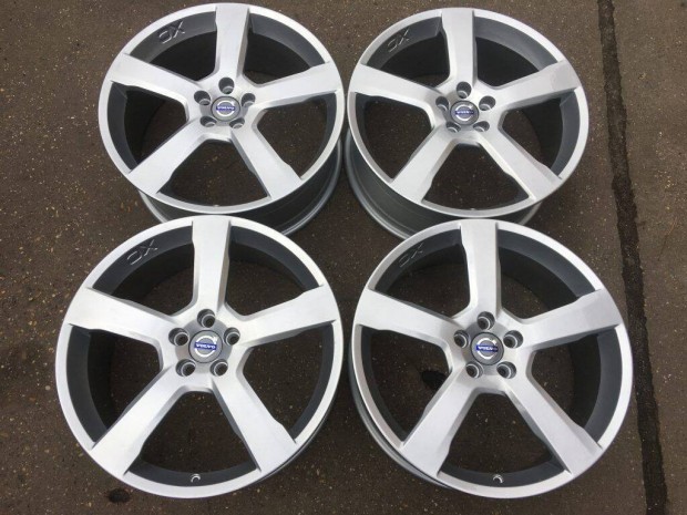 4db gyári 20" Volvo XC60 alufelni. ("338")