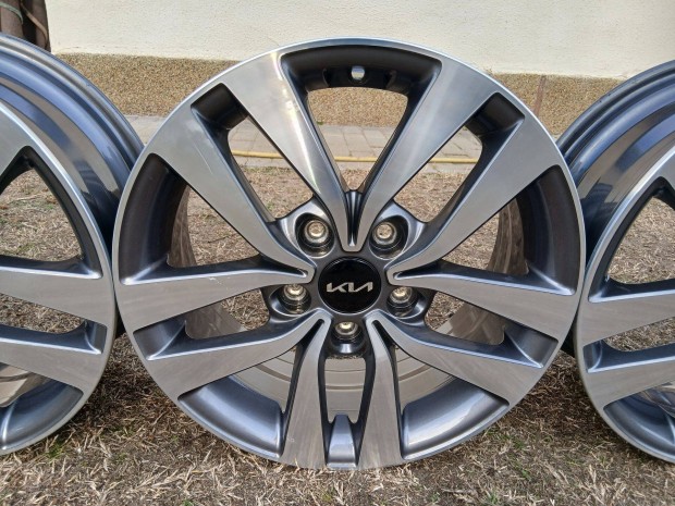 4db gy�ri Kia Ceed Cee'd Niro Carens Soul Venga 16" alufelni felni