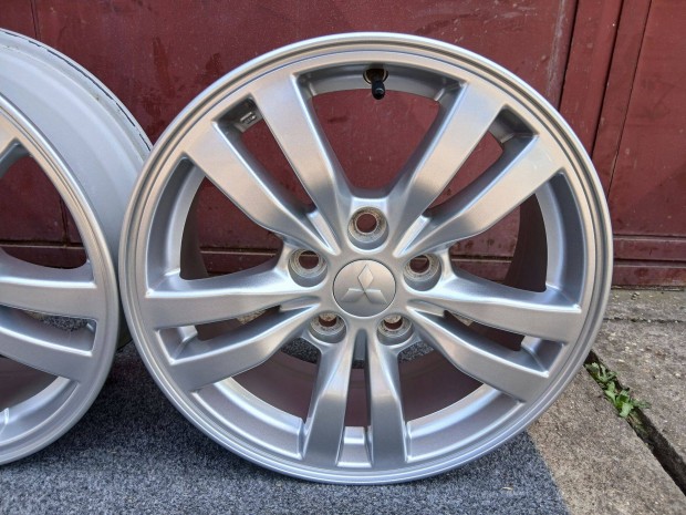 4db gy�ri Mitsubishi ASX Outlander Lancer 16" alufelni felni 5x114.3