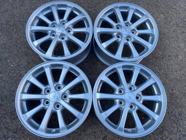 4db gyri Mitsubishi ASX - Outlander alufelni. (*3532*)