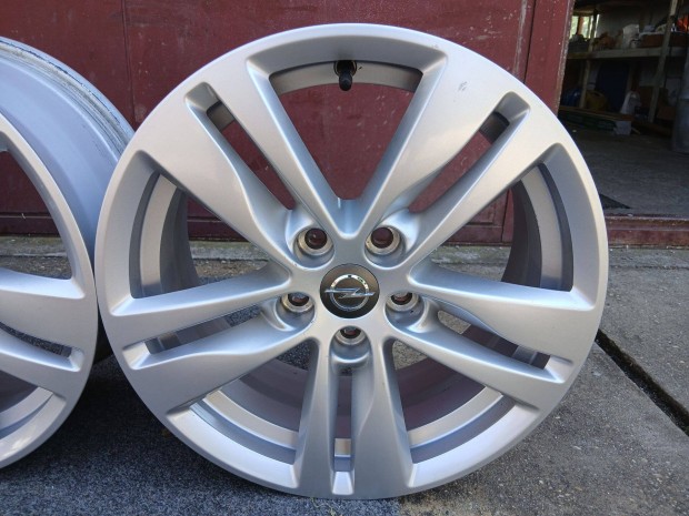 4db gyári Opel Astra K J Mokka Ampera-e alufelni felni 16" 5x105 16