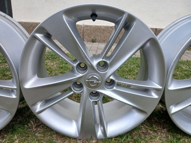 4db gyári Opel Insignia B Astra J Zafira C alufelni felni 17" 5x115 17