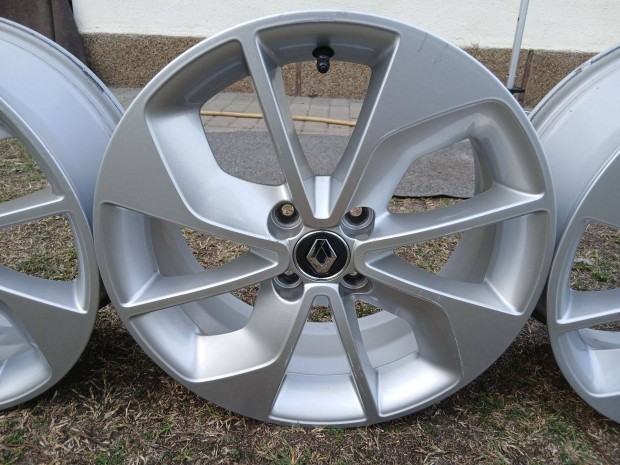 4db gy�ri Renault Clio IV Captur I Zoe alufelni felni 16" 4x100