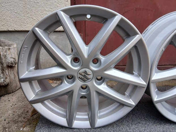 4db gyári Suzuki Vitara SX4 S-Cross 16" alufelni felni 5x114.3