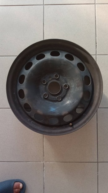 4db gyári VW 5x112x16"et50 acélfelni