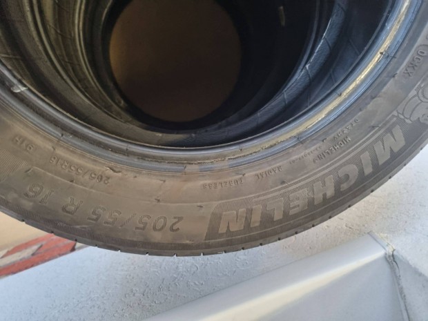 4db használt Michelin privacy 4 205/55 R16 91H nyári gumik eladó