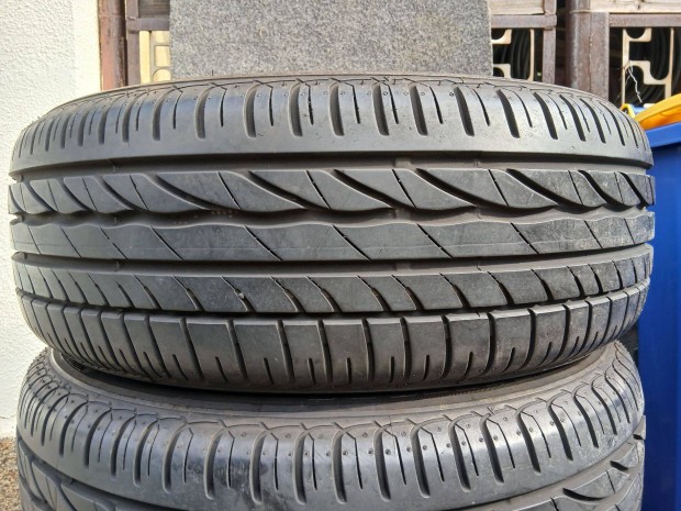 4db kiváló 205/60 R16 Goodyear nyári gumi 7mm-es 205/60R16 16