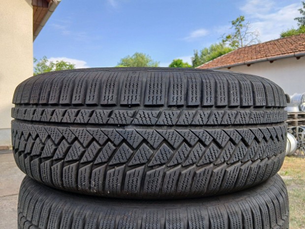 4db kiváló 215/65 R16 Continental téli gumi 6.5 mm-es 215/65R16 16