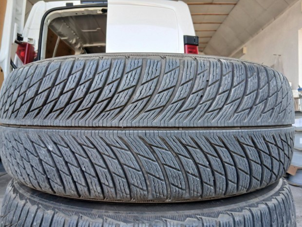 4db kiváló 225/65 R17 Michelin téli gumi 7 mm-es 225/65R17 17