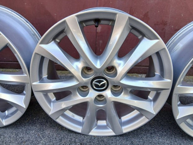 4db kivl Mazda CX-3 CX-30 3 5 6 16" alufelni felni 5x114.3 CX3 CX30