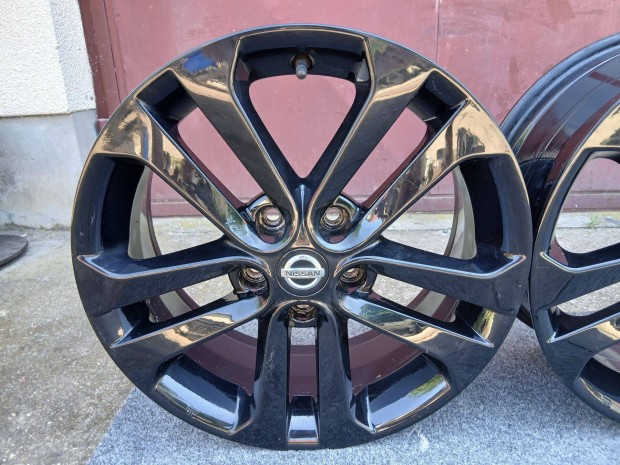4db kiváló Nissan Qashqai Leaf Juke X-Trail alufelni felni 17" 5x114.3
