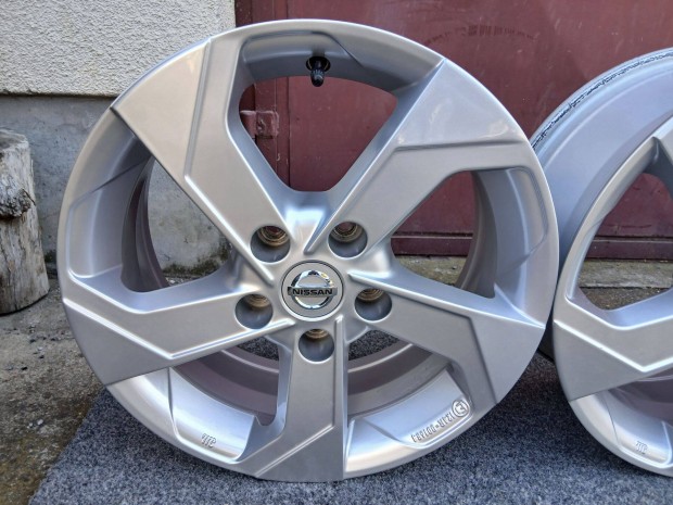 4db kiváló Nissan Qashqai Leaf Juke alufelni felni 16" 5x114.3