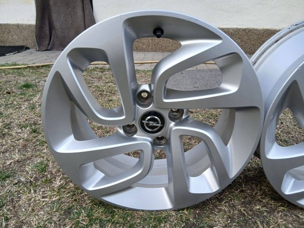 4db kiv�l� gy�ri Opel Crossland X 16" alufelni felni 4x108 16
