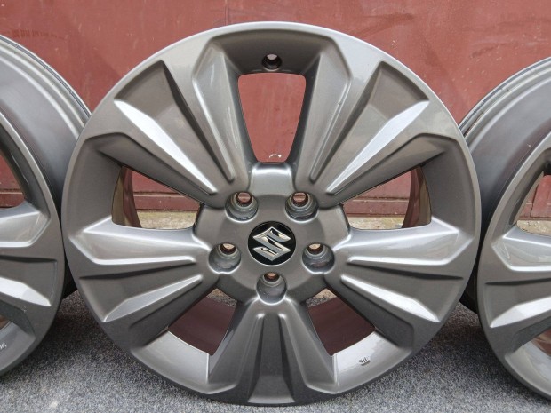 4db kiváló gyári Suzuki Vitara SX4 S-Cross 17" alufelni felni 5x114.3