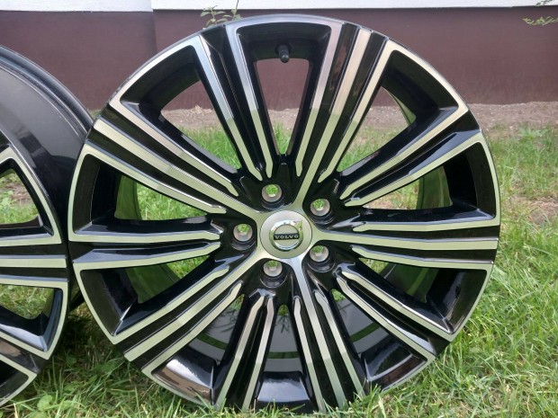 4db kivl gyri Volvo V60 S60 S90 XC90 V90 18" alufelni felni 5x108