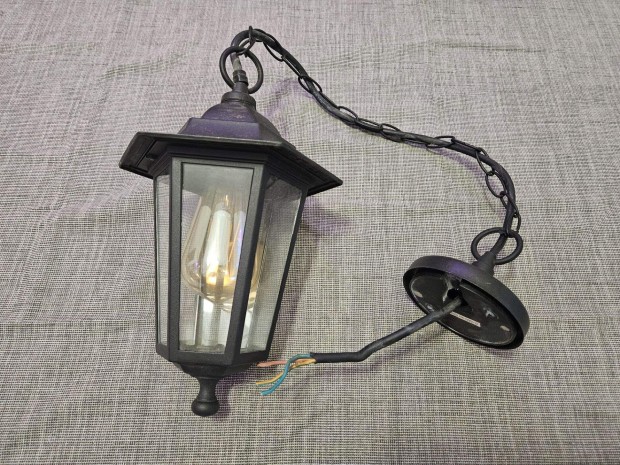 4db kültéri lampa 230v-os függő egyben