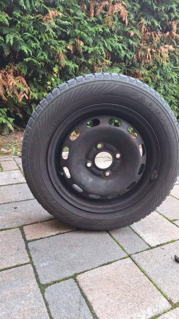 4db lemezfelni 4x108, 5.5Jx14x47.5 téligumikkal szerelve