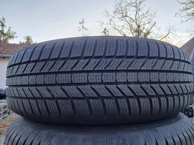 4db szinte j 2024-es 215/70 R16 Continental tli gumi 215/70R16 16