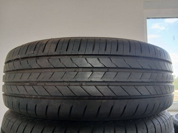 4db szinte j 225/65 R17 Bridgestone nyri gumi 8mm-es 225/65R17 17
