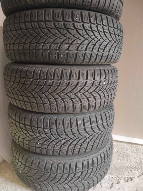 4db tli autogumi felnivel R16 215/60 99H(Bridgestone) +Wvfelni