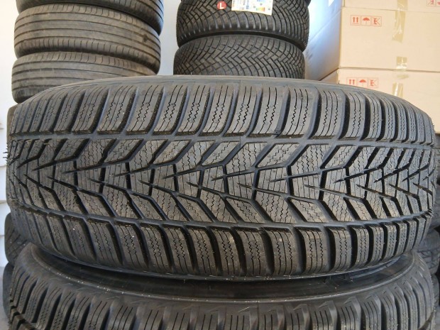 4db új 0km-es 215/65 R17 Hankook téli gumi 215/65R17 17