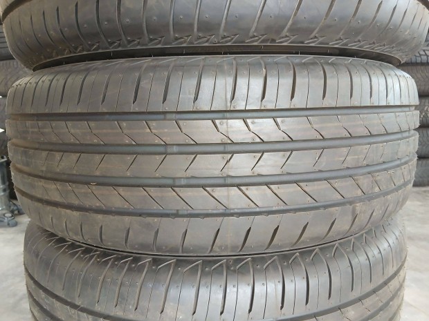 4db j 225/65 R17 Bridgestone nyri gumi 225/65R17 17