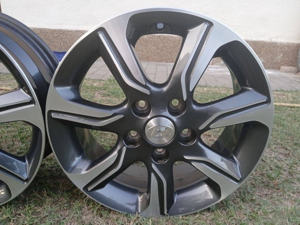 4db j llapot gyri Hyundai i30 ix20 16" alufelni felni 5x114.3