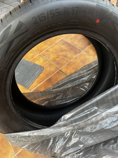 4db �j ny�ri gumi Continental ecocontact 6 215/55 r17