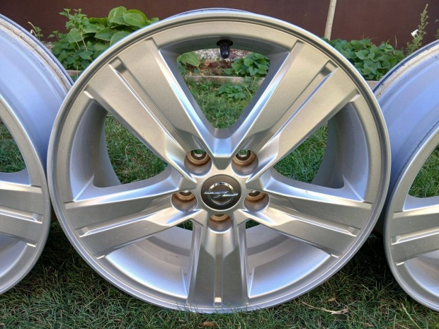 4db újszerű Opel Astra J K Mokka alufelni felni 16" 5x105 16